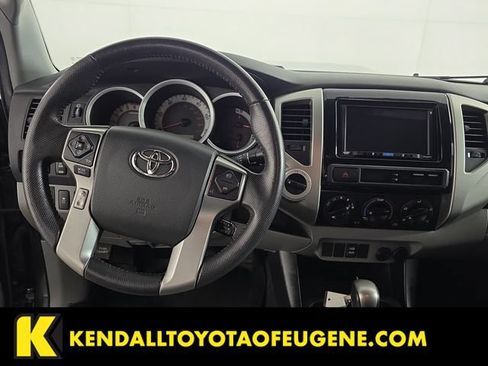 Used 2014 Toyota Tacoma 4x4 Double Cab w/ TRD Sport Package image 13