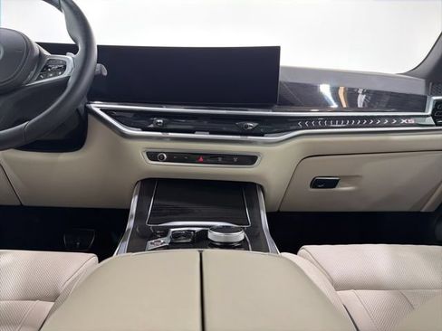 Certified 2024 BMW X5 xDrive40i w/ Executive Package AWD/4WD image 35