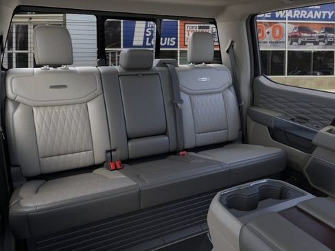 New 2026 Ford F250 Platinum w/ Platinum Plus Package AWD/4WD image 11