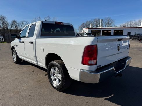 Used 2017 RAM 1500 ST w/ SXT Appearance Group image 3