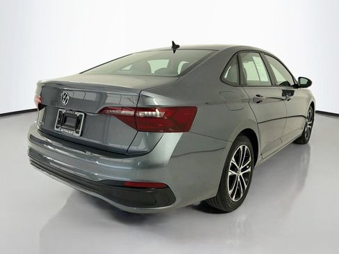 Used 2023 Volkswagen Jetta Sport FWD image 7