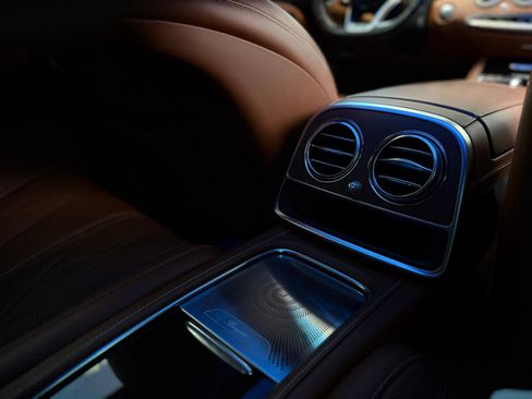 Used 2015 Mercedes-Benz S 63 AMG 4MATIC Coupe image 69