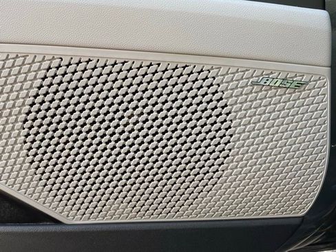 New 2025 Hyundai Elantra Limited image 26