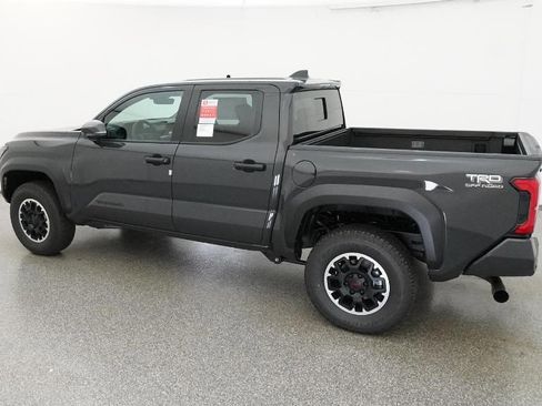 New 2025 Toyota Tacoma TRD Off-Road image 17