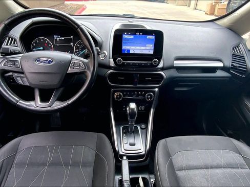 Used 2019 Ford EcoSport SE image 16