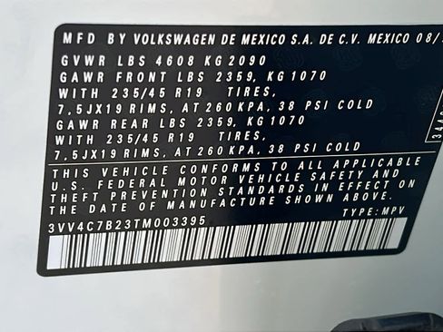 New 2026 Volkswagen Taos SEL image 30