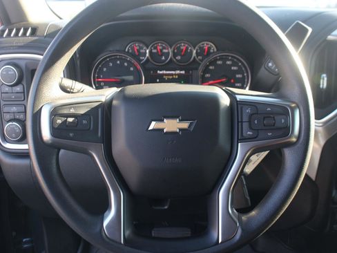 Used 2020 Chevrolet Silverado 2500 LT image 20