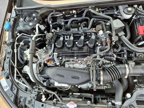 Used 2024 Honda Civic EX-L image 22