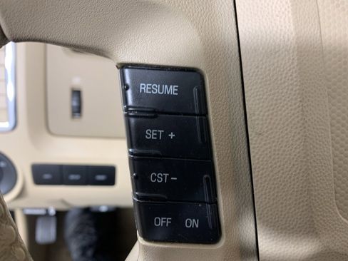 Used 2008 Ford Escape Limited image 8