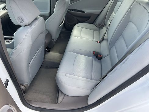 Used 2020 Chevrolet Malibu LS FWD image 14