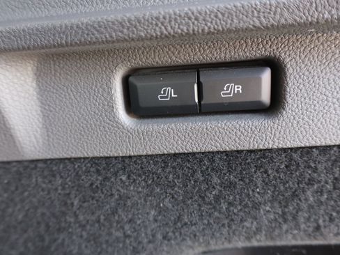 Used 2021 Lincoln Corsair Reserve w/ Equipment Group 201A image 29