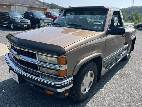 Used 1995 Chevrolet Silverado 1500 4x4 Regular Cab image 7