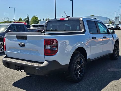 New 2026 Ford Maverick XLT w/ Equipment Group 301A AWD/4WD image 5