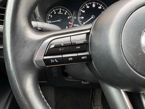 Used 2024 MAZDA MAZDA3 s FWD image 26