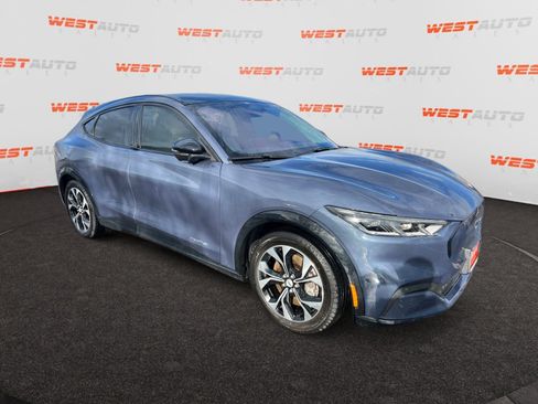 Used 2021 Ford Mustang Mach-E Premium image 7