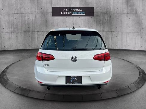Used 2017 Volkswagen GTI S image 6
