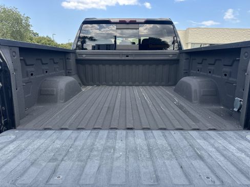 Used 2020 Chevrolet Silverado 1500 RST w/ All-Star Edition AWD/4WD image 32