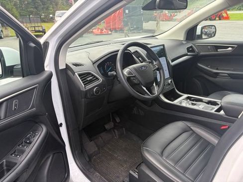 Used 2023 Ford Edge SEL w/ Convenience Package AWD/4WD image 8