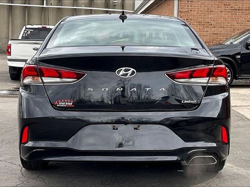 Used 2018 Hyundai Sonata Limited w/ Cargo Package image 4