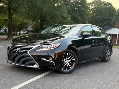 Used 2016 Lexus ES 350 w/ Navigation System Package