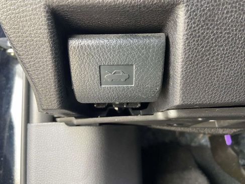 Used 2024 Toyota Tundra SR5 w/ SR5 Convenience Package image 28