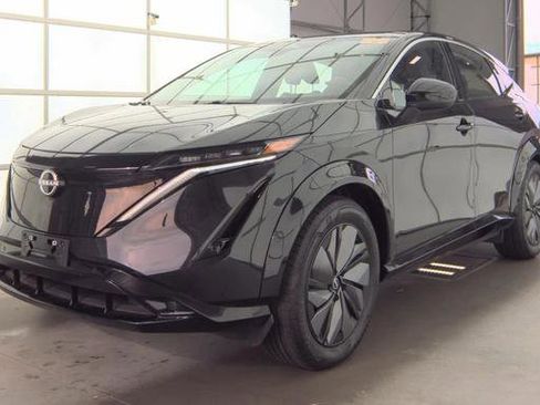 Used 2024 Nissan Ariya FWD image 4