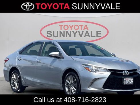 Certified 2017 Toyota Camry SE FWD image 11