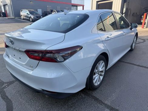 Used 2023 Toyota Camry LE FWD image 4