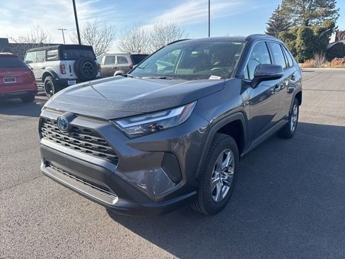 Used 2023 Toyota RAV4 XLE w/ XLE Grade Weather Package image 7