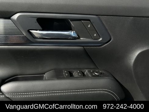 New 2026 GMC Terrain Elevation w/ Technology Package II FWD image 21