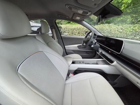 Used 2024 Hyundai Ioniq 6 SEL RWD image 8