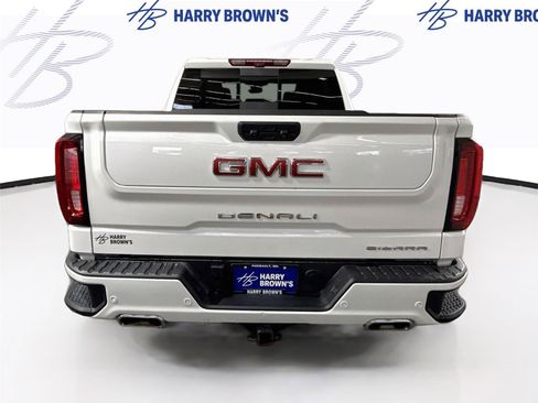 Used 2024 GMC Sierra 1500 Denali w/ Denali Reserve Package AWD/4WD image 32
