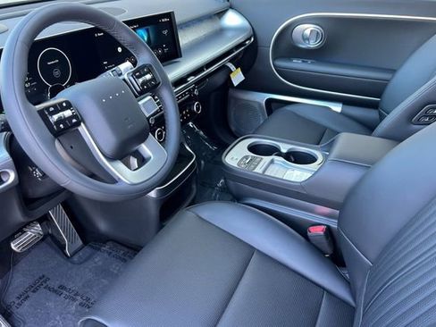 New 2026 Hyundai Ioniq 9 Calligraphy image 10