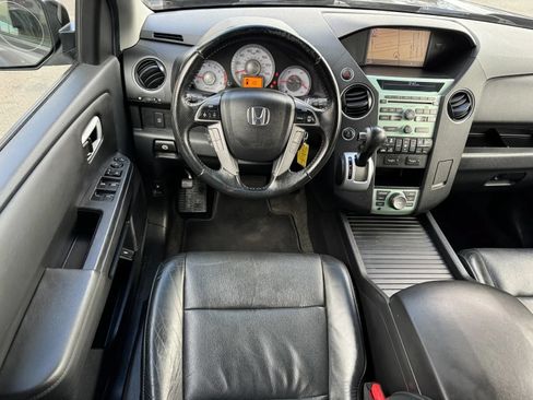 Used 2011 Honda Pilot EX-L image 17