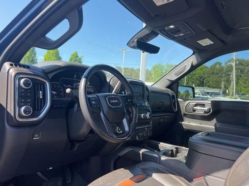 Used 2020 GMC Sierra 1500 AT4 w/ AT4 Premium Package image 16