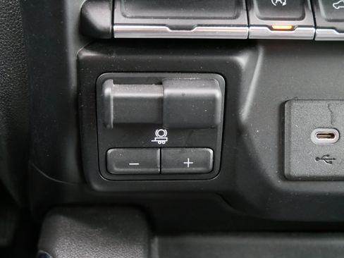 Used 2019 Chevrolet Silverado 1500 RST w/ All-Star Edition AWD/4WD image 23