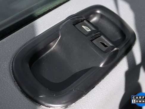 Used 2017 Ford Transit 350 XL image 13