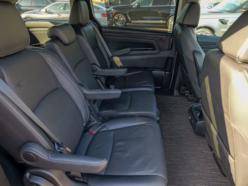 Used 2023 Honda Odyssey EX-L image 32