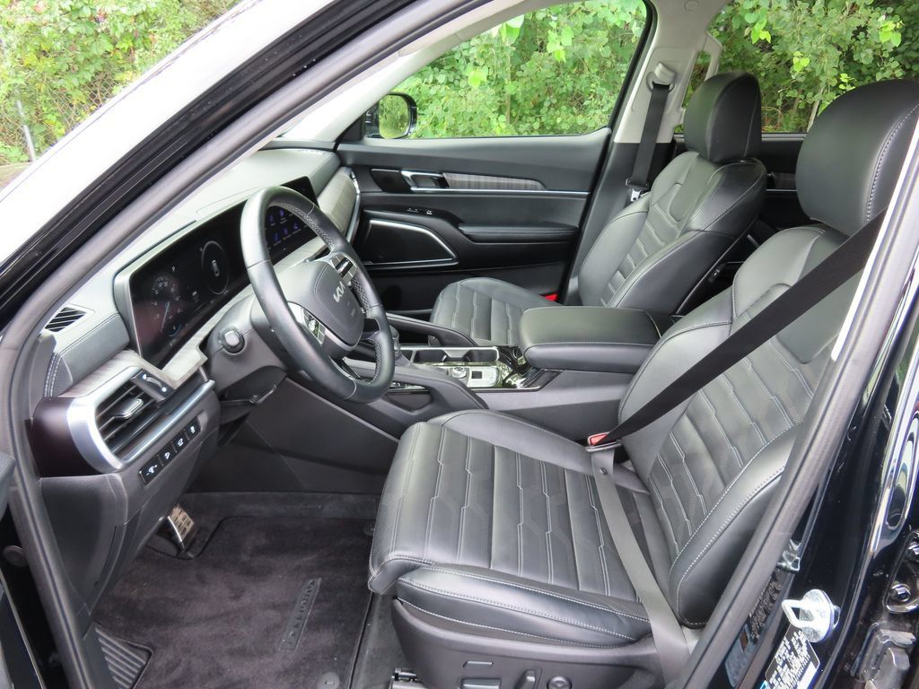 Certified 2024 Kia Telluride SX Prestige AWD/4WD image 29
