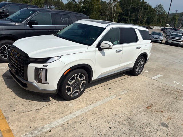 Used 2024 Hyundai Palisade Limited FWD image 6