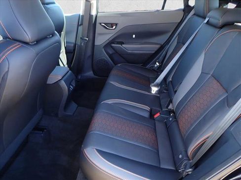 New 2026 Subaru Crosstrek 2.5i Limited image 9