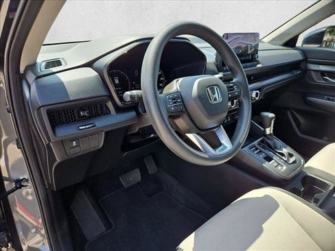 Used 2025 Honda CR-V EX image 9