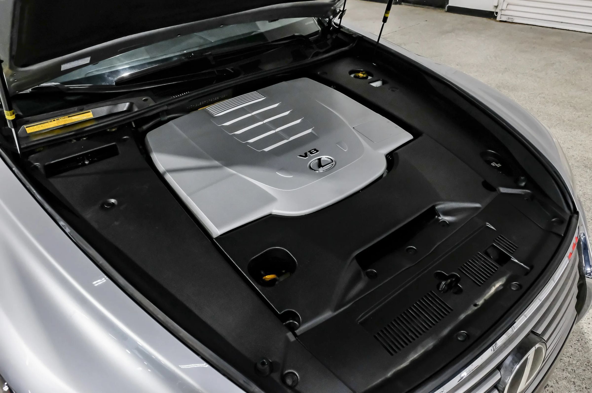 Used 2015 Lexus LS 460 L RWD image 54
