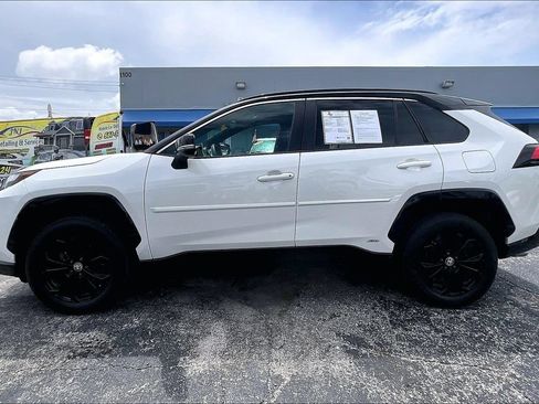 Used 2022 Toyota RAV4 XSE w/ XSE Grade Weather Package AWD/4WD image 31