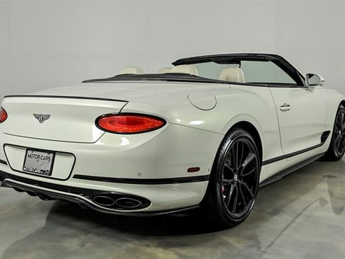 Used 2022 Bentley Continental GT AWD/4WD image 10
