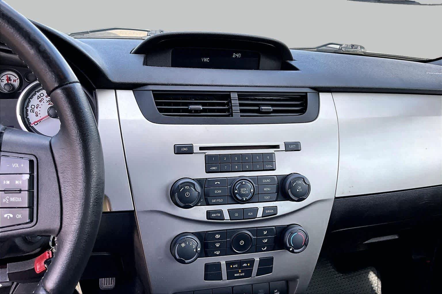 Used 2009 Ford Focus SES FWD image 28