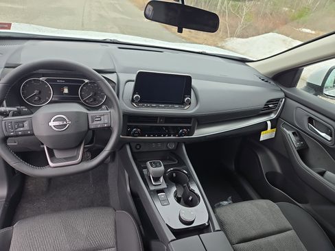 New 2026 Nissan Rogue SV image 3