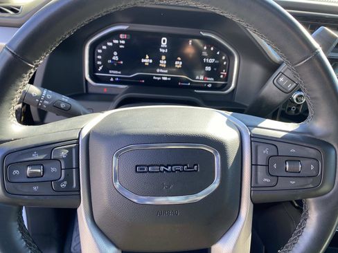 Used 2024 GMC Sierra 3500 Denali image 15