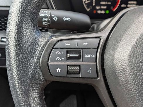 Certified 2024 Honda CR-V EX image 21
