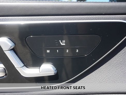 Used 2023 Mercedes-Benz GLC 300 4MATIC image 6